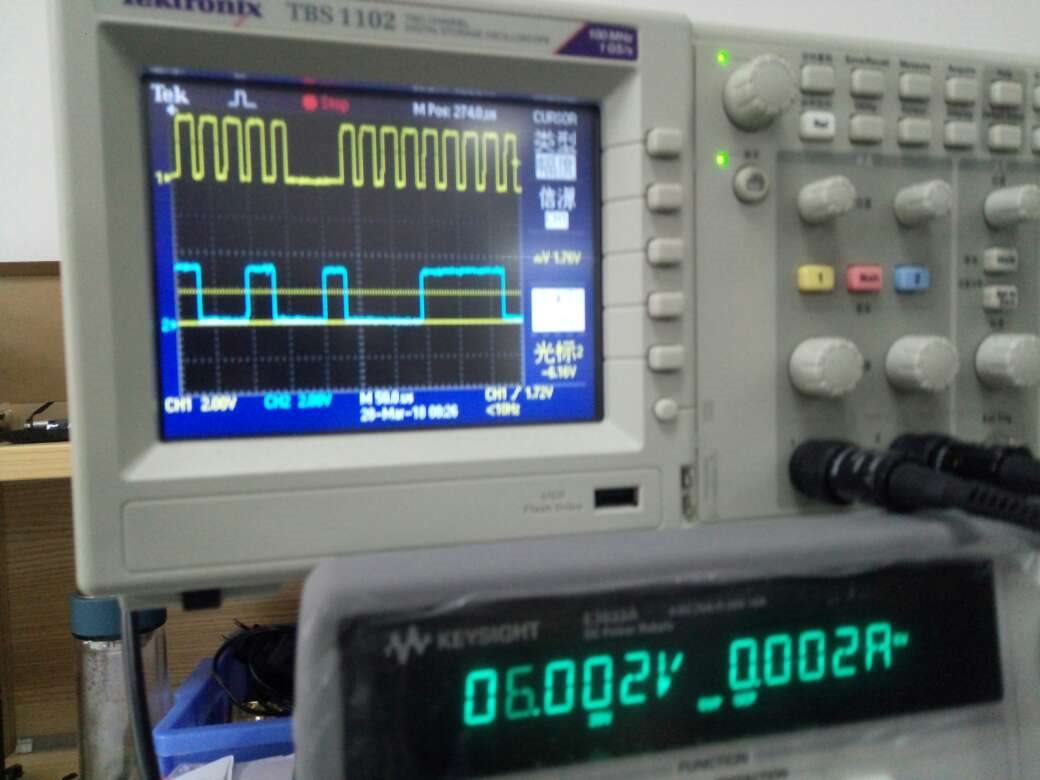 Bq28z610 The Voltage And Waveform Of Scl Sda When I2c Power