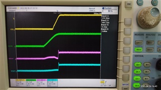 Power On with 3.3V later to 1.5V